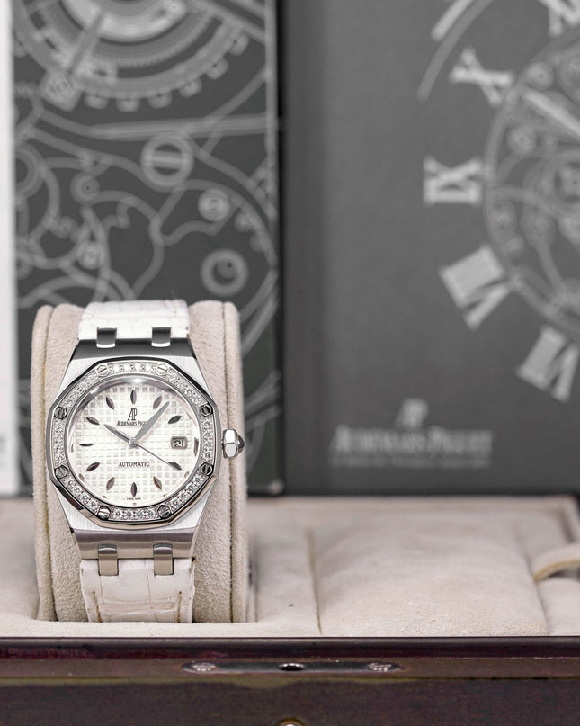 Harga Audemars Piguet Royal Oak Lady 77321ST