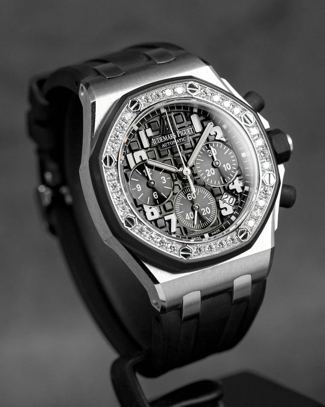 ROYAL OAK OFFSHORE CHRONOGRAPH 37MM BLACK DIAL DIAMOND BEZEL (2014)