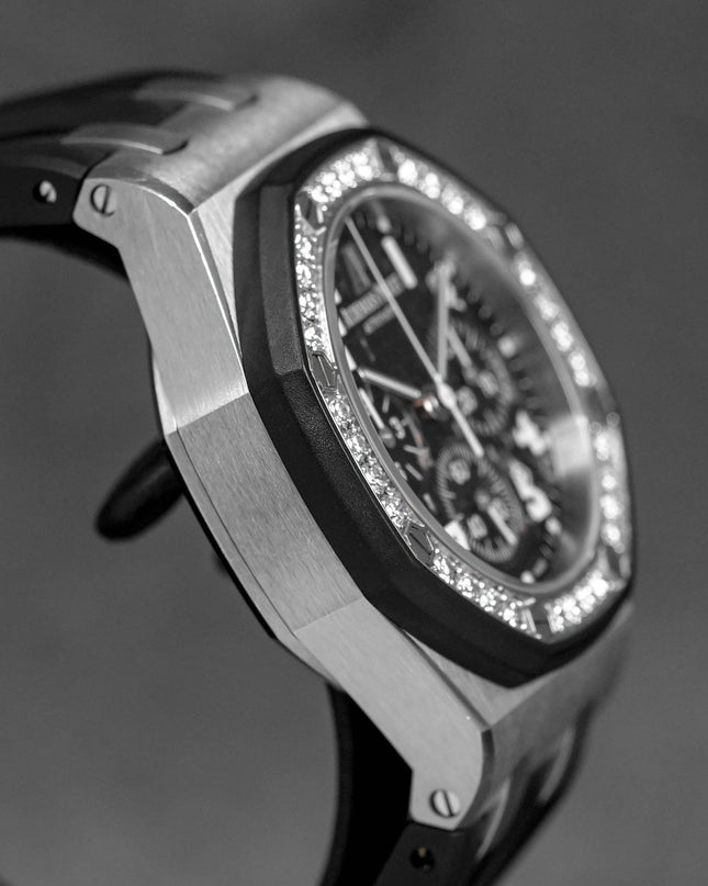 ROYAL OAK OFFSHORE CHRONOGRAPH 37MM BLACK DIAL DIAMOND BEZEL (2014)