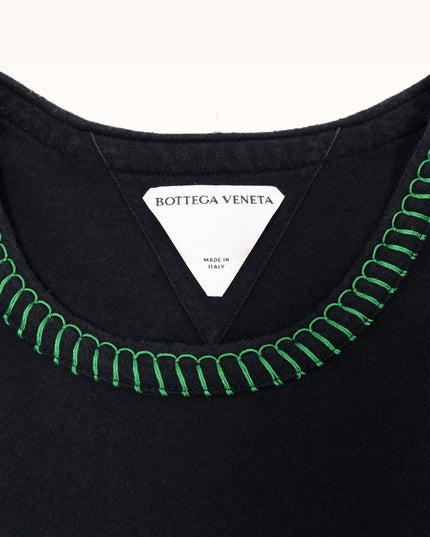VENETA BLACK COTTON CONTRAST STITCH DETAIL T-SHIRT – SIZE L