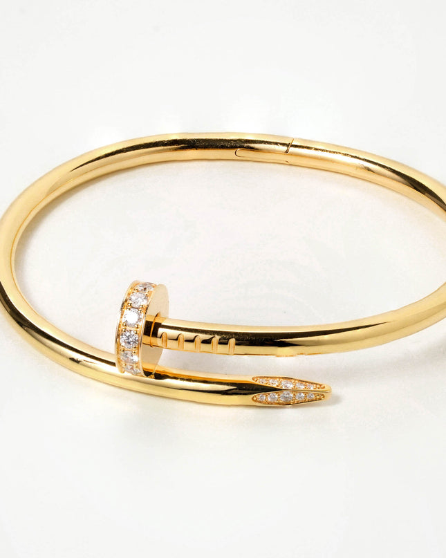 JUSTE UN CLOU BRACELET 18K YELLOWGOLD WITH 32 BRILLIANT CUT DIAMONDS (2023)