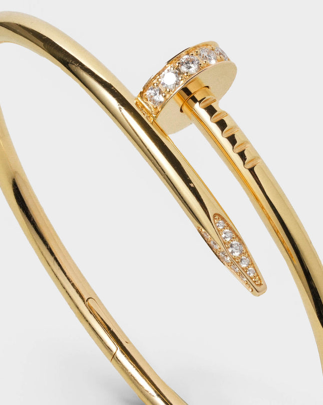 JUSTE UN CLOU BRACELET 18K YELLOWGOLD WITH 32 BRILLIANT CUT DIAMONDS (2023)