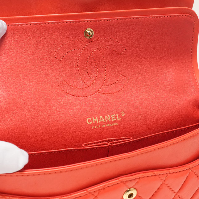 CLASSIC FLAP MEDIUM CORAL RED GOLD HARDWARE