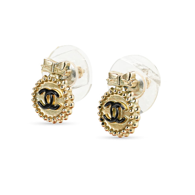 CC EARRINGS RIBBON GHW