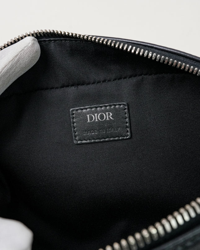 OBLIQUE SAFARI LEATHER SHOULDER BAG BLACK