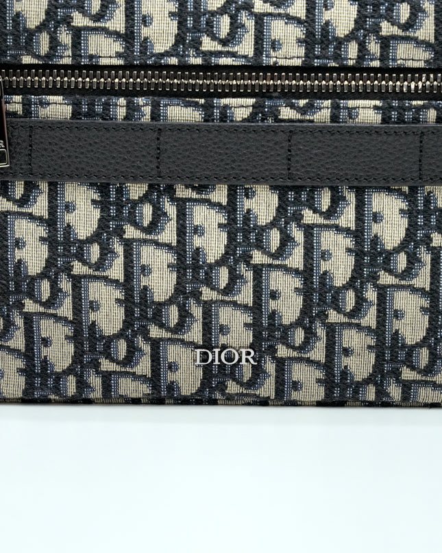 OBLIQUE SAFARI SHOULDER BAG NAVY BLUE