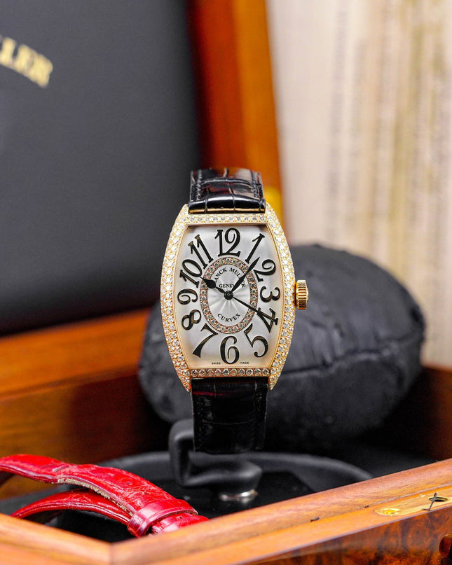 MASTER OF COMPLICATIONS CURVEX RELIEF YELLOWGOLD DIAMOND SILVER DIAL (2011)