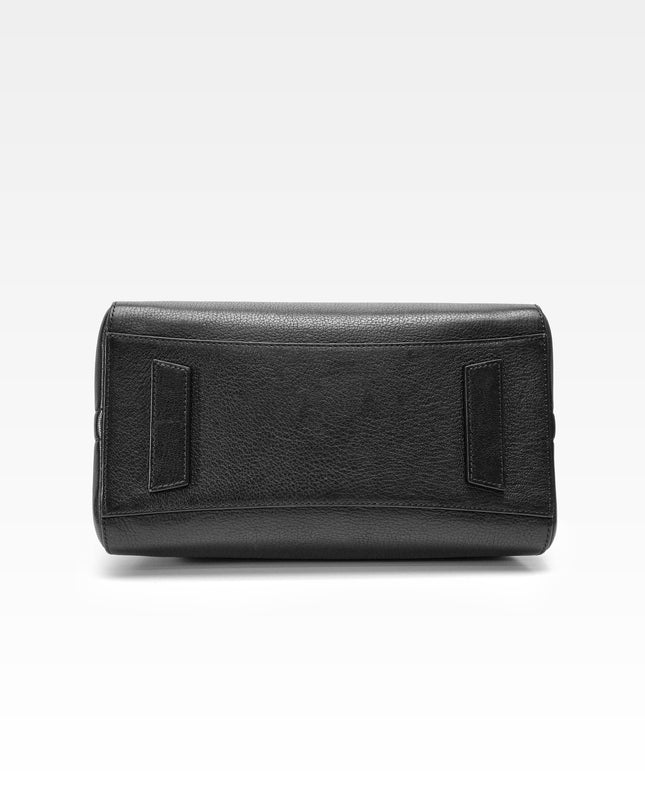BLACK LEATHER MEDIUM ANTIGONA SATCHEL SIZE MEDIUM