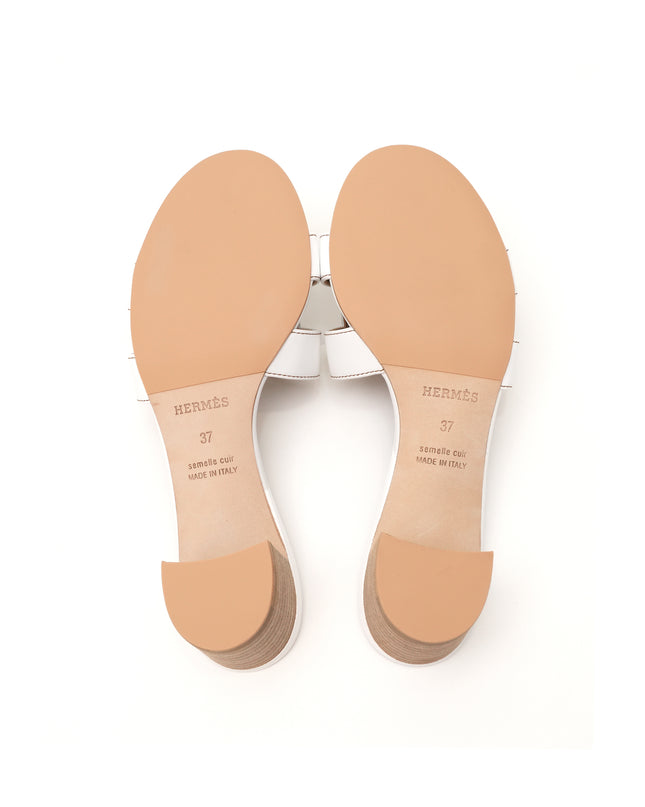 OASIS LEATHER SANDAL WHITE SIZE 37 WITH BOX
