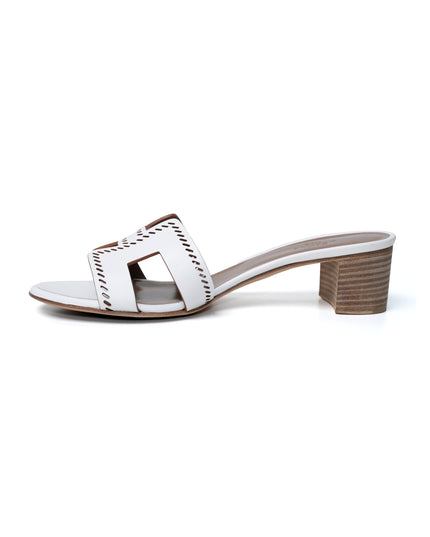 OASIS WHITE SANDAL