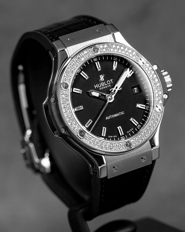 Harga Hublot Big Bang 38 Black Diamond