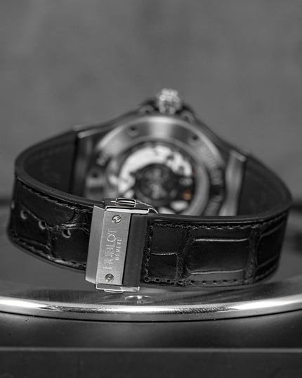 Harga Hublot Big Bang 38 Black Diamond