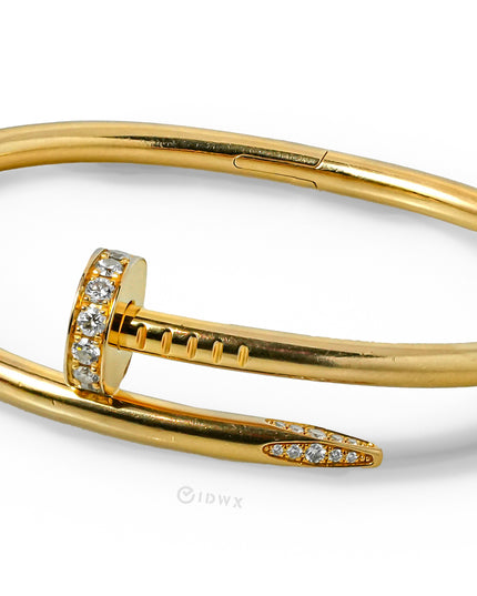 JUSTE UN CLOU BRACELET 18K YELLOWGOLD WITH 32 BRILLIANT CUT DIAMONDS (2019)