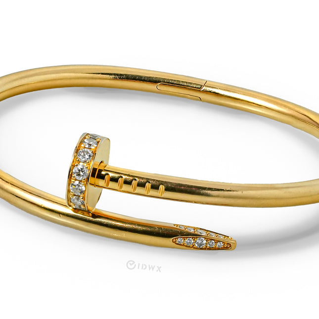 JUSTE UN CLOU BRACELET 18K YELLOWGOLD WITH 32 BRILLIANT CUT DIAMONDS (2019)