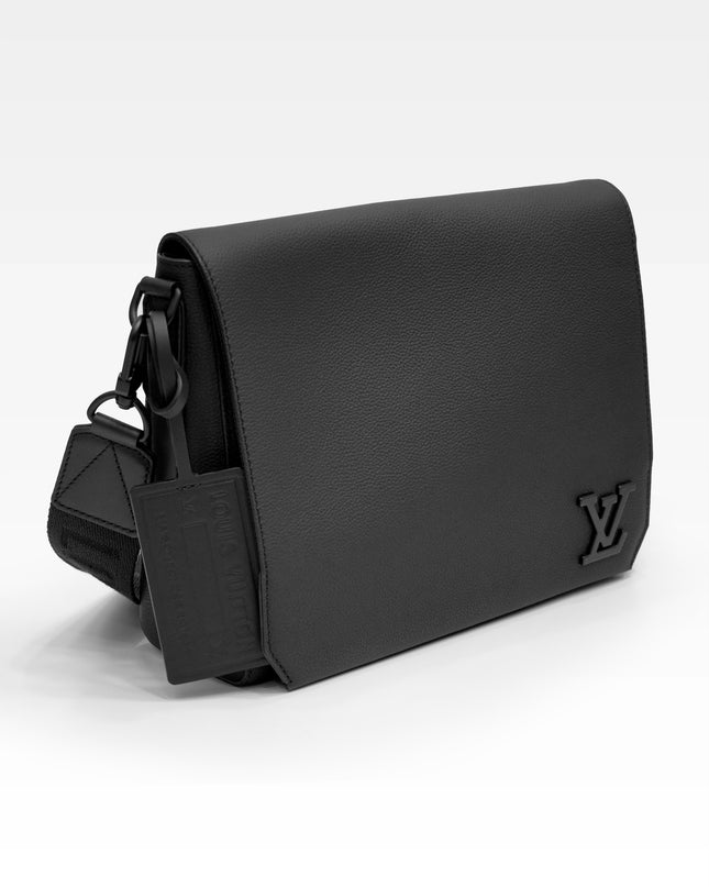 TAKE OFF MESSENGER BLACK