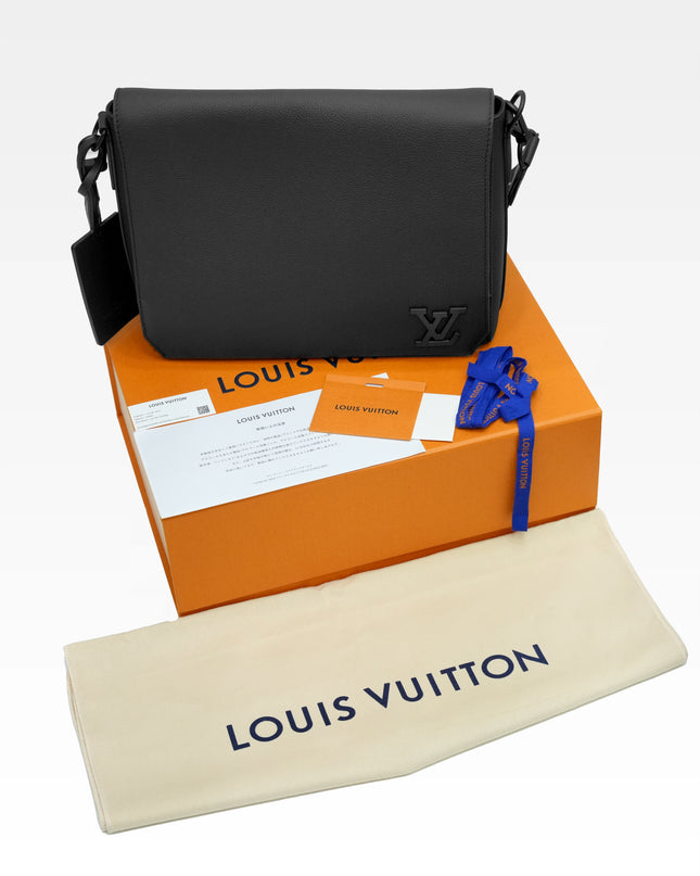 TAKE OFF MESSENGER BLACK