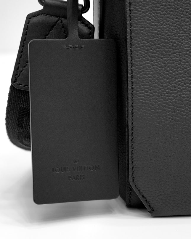 TAKE OFF MESSENGER BLACK