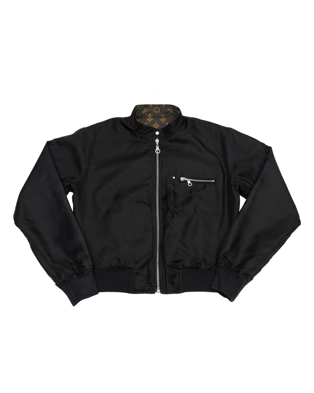LV Turnk Zip-Up Monogram Reversible