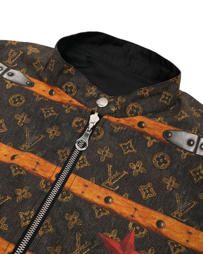 LV Turnk Zip-Up Monogram Reversible