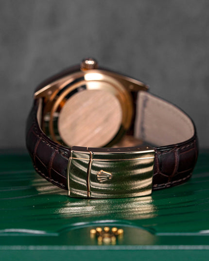 Skydweller Rosegold Indonesia