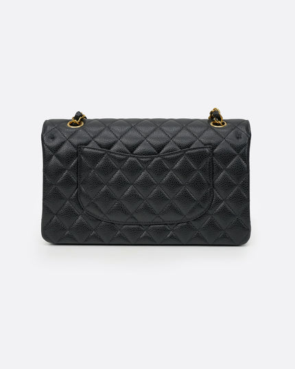 MEDIUM CLASSIC FLAP BLACK CAVIAR GOLDHARDWARE