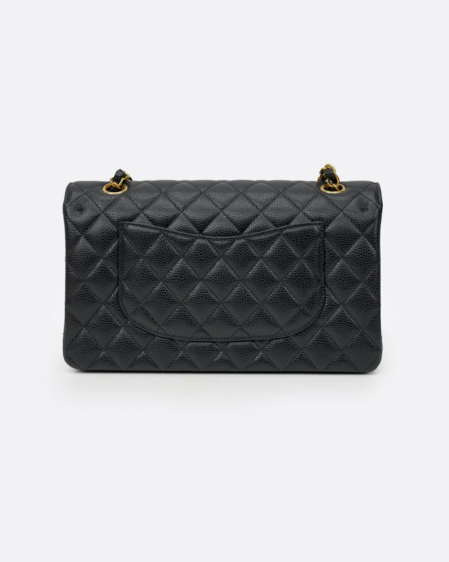 MEDIUM CLASSIC FLAP BLACK CAVIAR GOLDHARDWARE