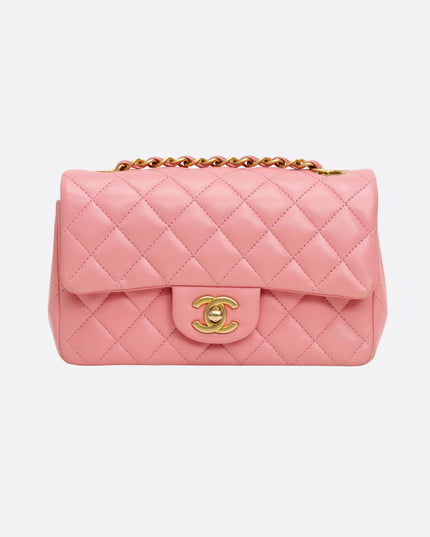 CLASSIC FLAP BAG PINK LAMBSKIN