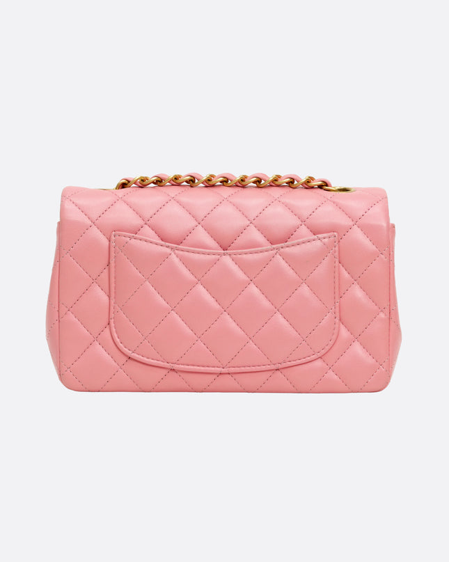 CLASSIC FLAP BAG PINK LAMBSKIN