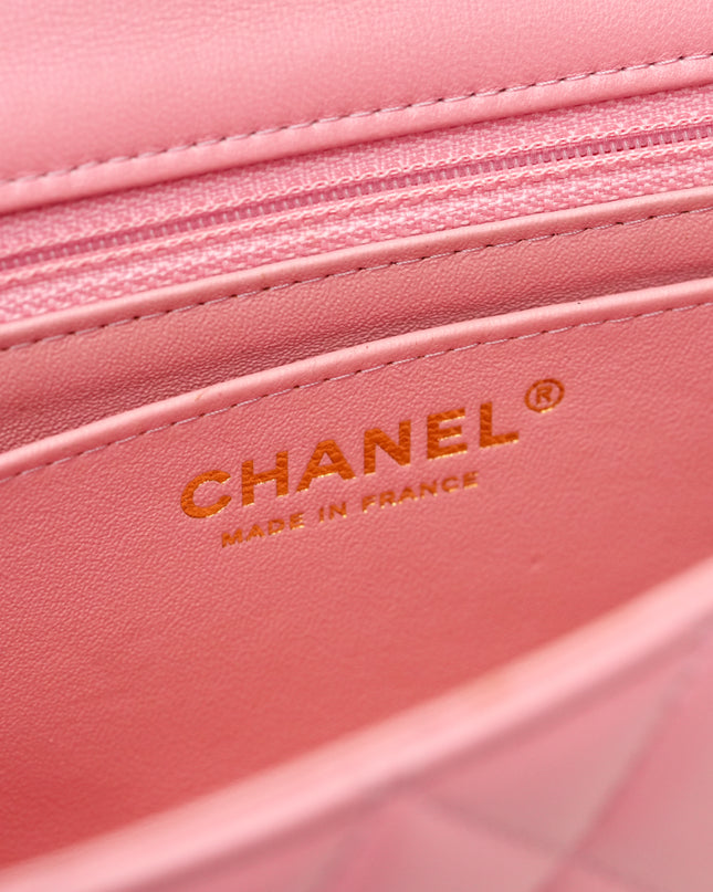 CLASSIC FLAP BAG PINK LAMBSKIN