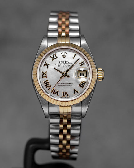 Harga Rolex Datejust 26 MOP Roman Indonesia