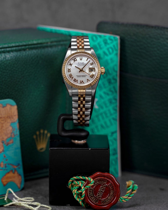 Harga Rolex Datejust 26 MOP Roman Indonesia