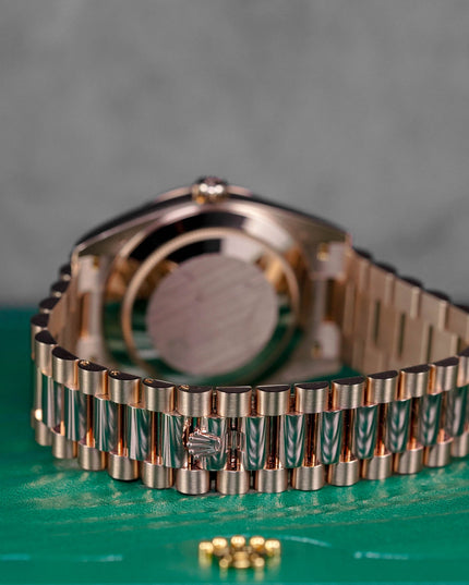 Harga Rolex Daydate Rosegold Diamond Indonesia