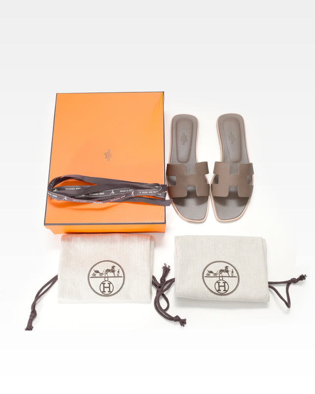 ORAN ETOUPE SANDALS