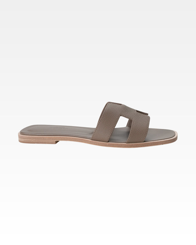 ORAN ETOUPE SANDALS