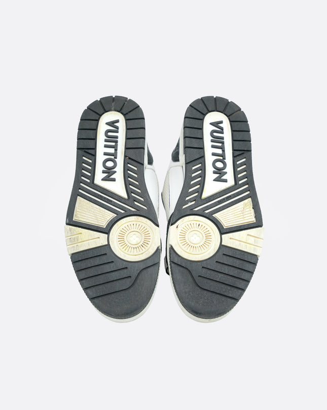 TRAINER SNEAKERS BLACK MONOGRAM SIZE 7