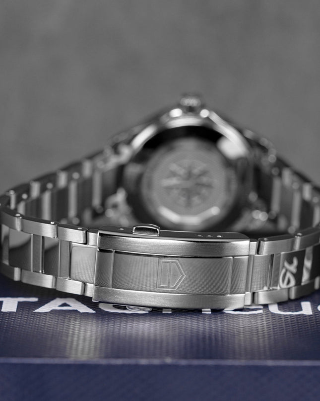 Harga Tag Heuer Aquaracer 200 Date Ruby Red