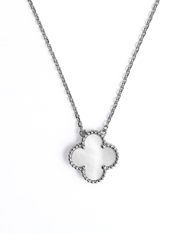 VINTAGE ALHAMBRA MOTHER OF PEARL NECKLACE WHITE GOLD (2022)