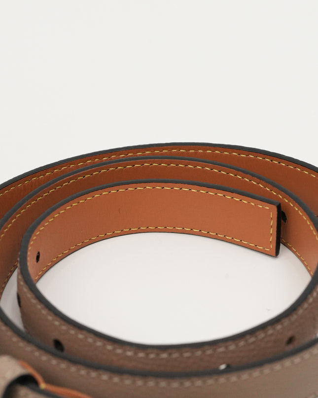 ANAGRAM IN PEBBLE GRAIN CALFSKIN BELT 20MM SAND/GOLD