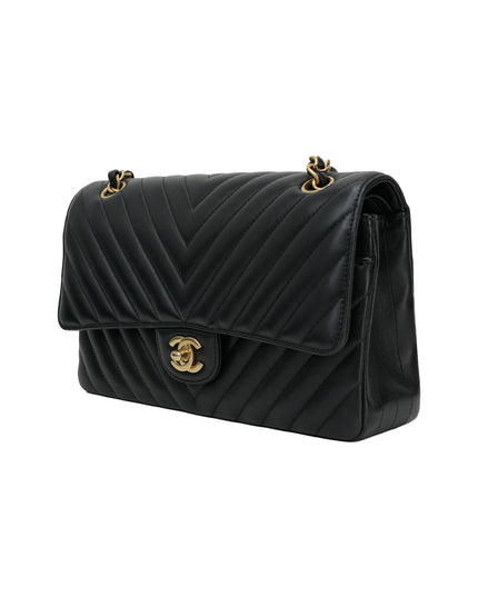 CLASSIC DOUBLE FLAP MEDIUM CHEVRON LAMBSKIN (MATTE) GHW BLACK
