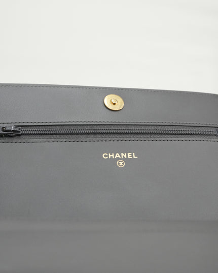 BOY WALLET ON CHAIN CAVIAR GREY GHW