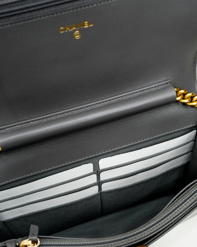 BOY WALLET ON CHAIN CAVIAR GREY GHW