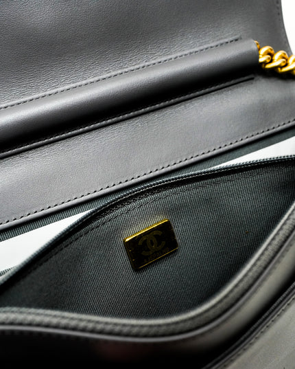 BOY WALLET ON CHAIN CAVIAR GREY GHW