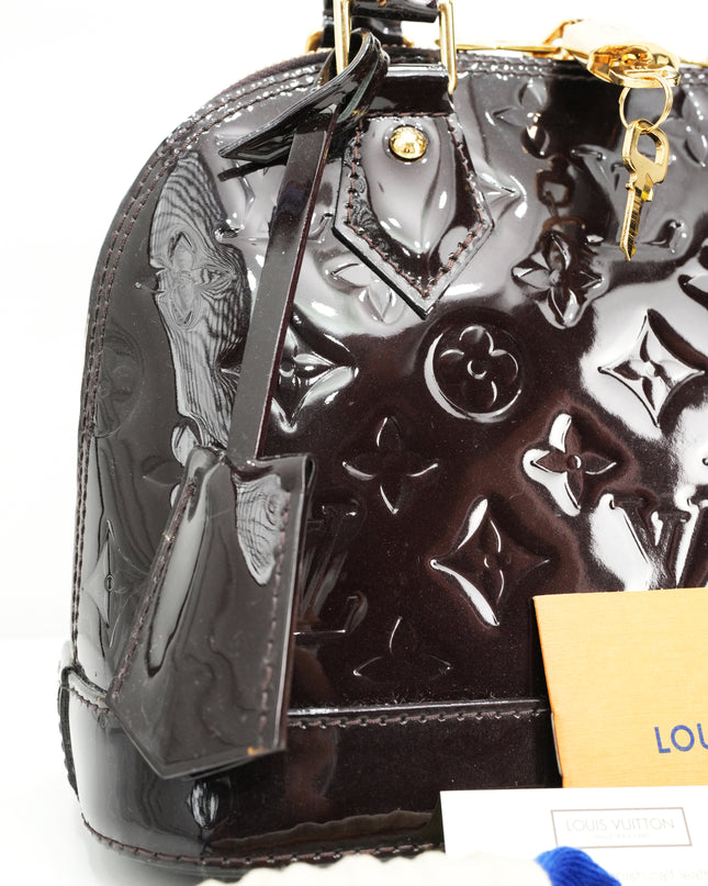 MONOGRAM VERNIS ALMA BB AMARANTE