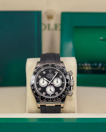 DAYTONA OYSTERFLEX WHITEGOLD BLACK DIAMOND DIAL RING BEZEL (2025)