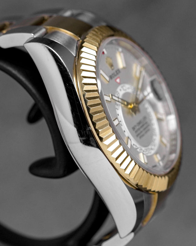 harga rolex sky dweller twotone yellowgold white indonesia