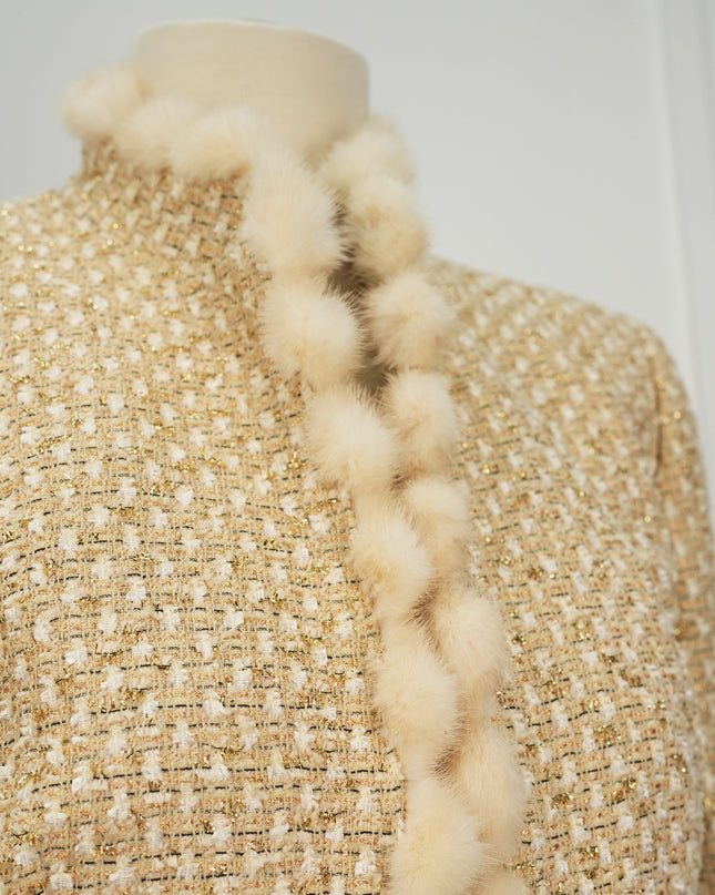 VINTAGE GOLD SUIT WITH FUR TRIM MINK SIZE 38