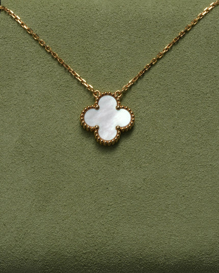 VINTAGE ALHAMBRA NECKLACE MOTHER OF PEARL